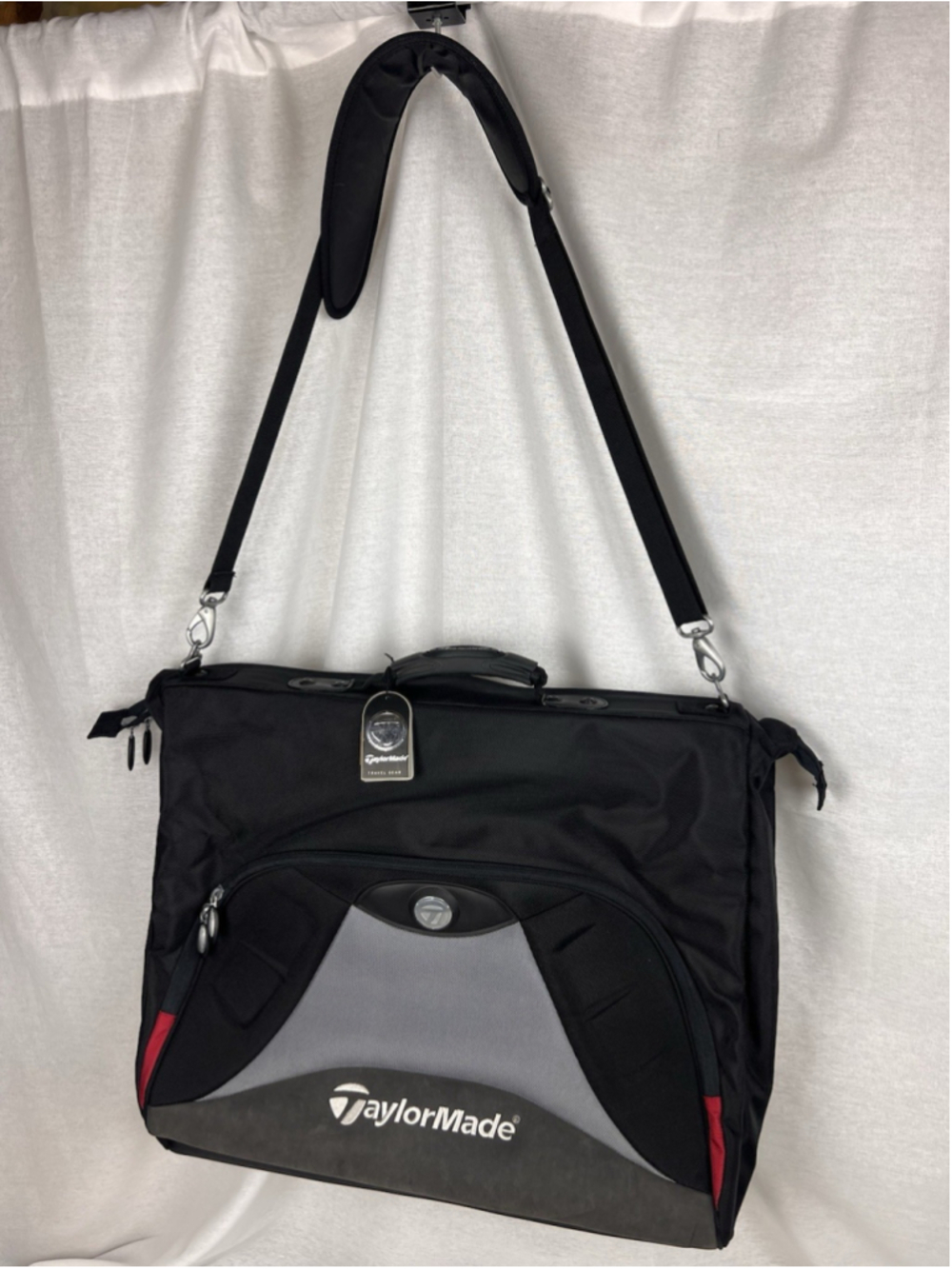 Rare Taylormade Golf Suit Garment Carry Bag Travel Luggage 22" X 19" X 5" NEW